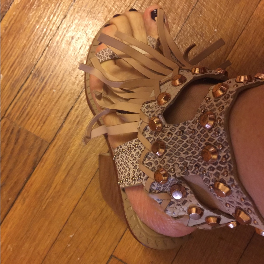 Ivy Kirzhner Leather Fringe Studded Sandal. - Picture 6 of 7